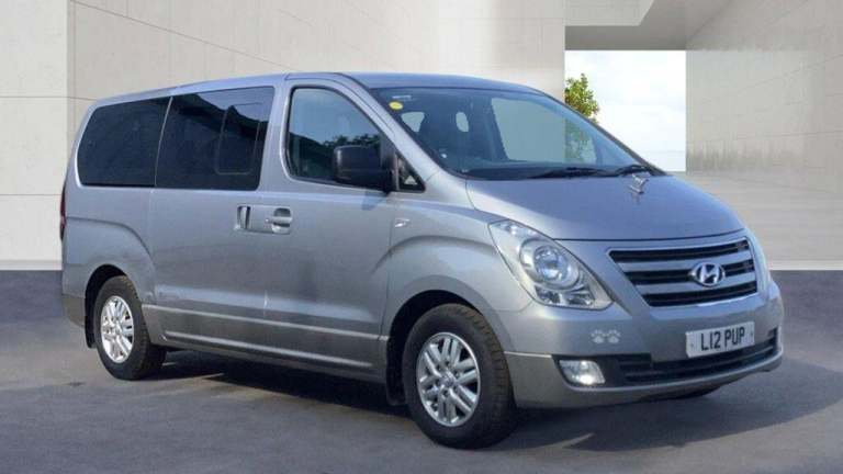 Hyundai i800 2.5 CRDi SE Nav MPV 5dr Diesel Auto Euro 6 (170 ps) Diesel Automatic