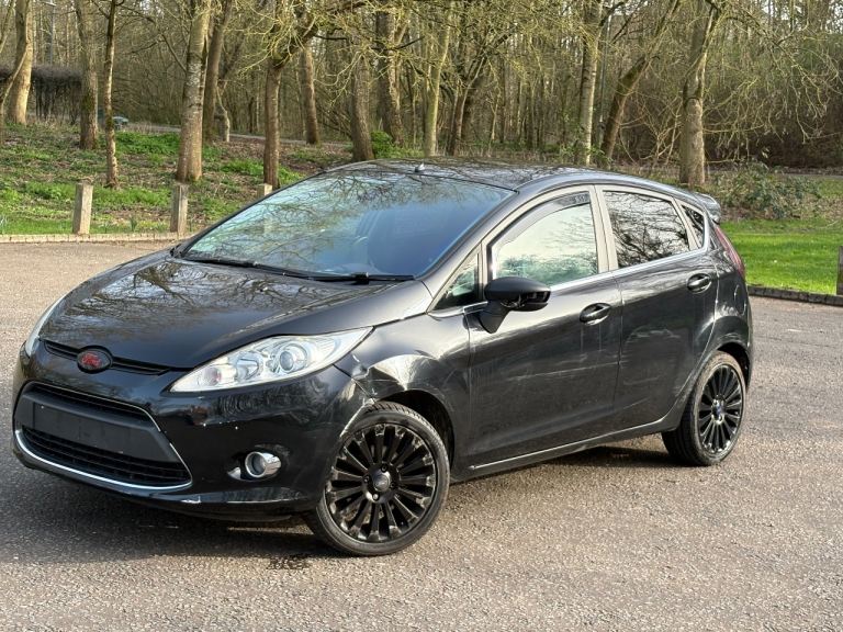 Ford, FIESTA, Hatchback, 2009, Manual, 1388 (cc), 5 doors