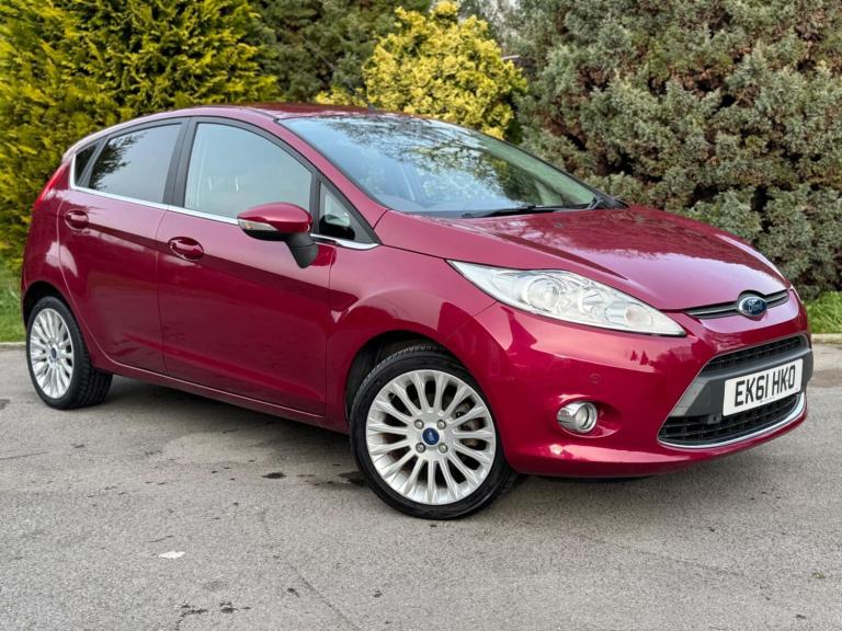 2011 Ford Fiesta 1.4 Titanium 5dr Auto HATCHBACK PETROL Automatic