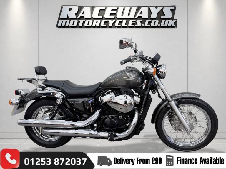 HONDA VT750S 2011 11 REG 4,093 MILES GREY USED MOTORCYCLE 745CC