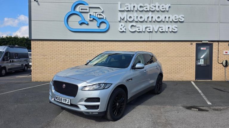Jaguar F-PACE 2.0 D240 Portfolio Auto AWD