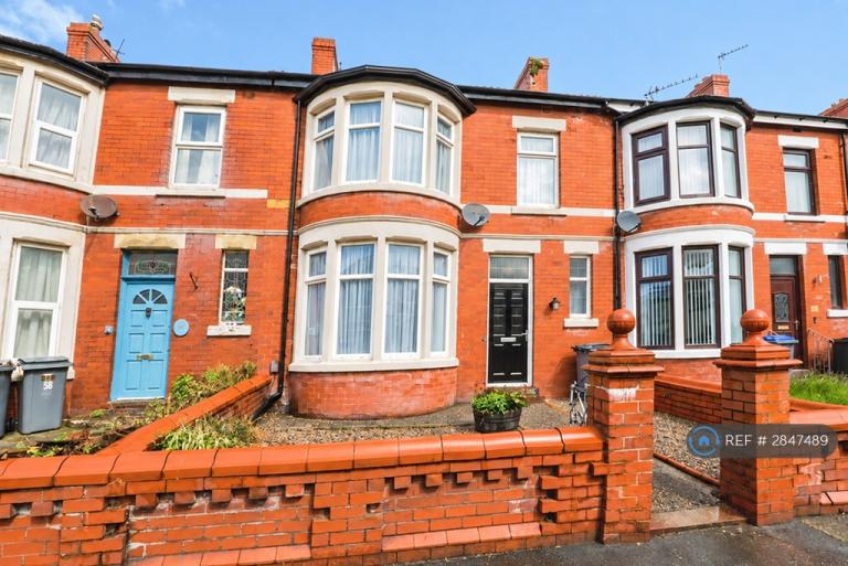 3 bedroom house in Chesterfield Road, Blackpool, FY1 (3 bed) (#2847489)