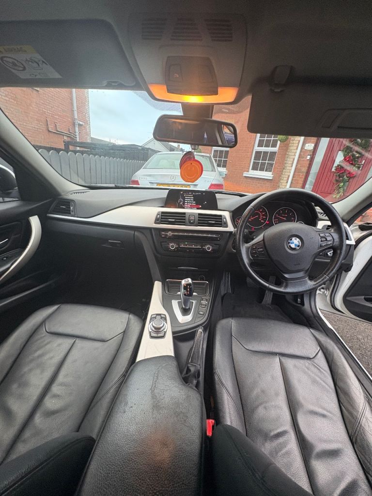 BMW, 3 SERIES, Saloon, 2015, Semi-Auto, 1995 (cc), 4 doors
