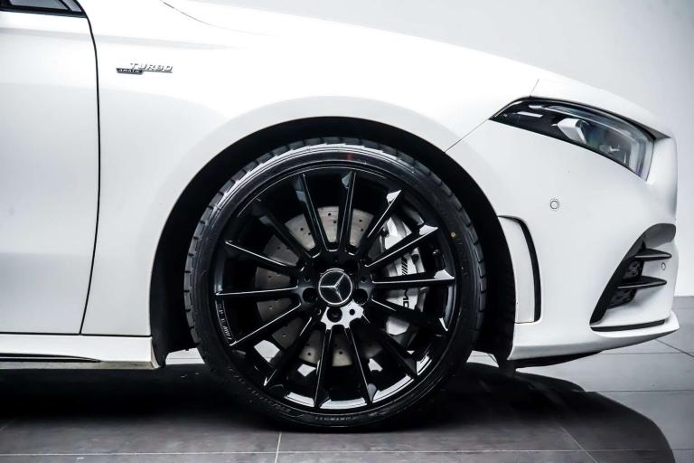 2020 Mercedes-Benz A-Class A35 4Matic Premium Plus 4dr Auto SALOON PETROL Automatic