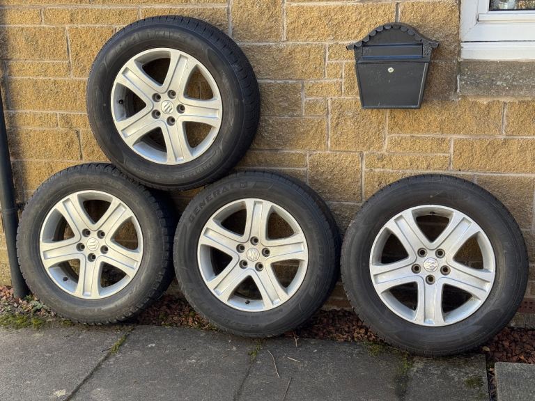 Suzuki vitara wheels 