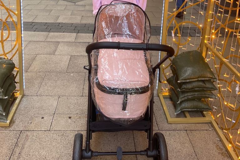 Puggle Pink Pram / Travel System 