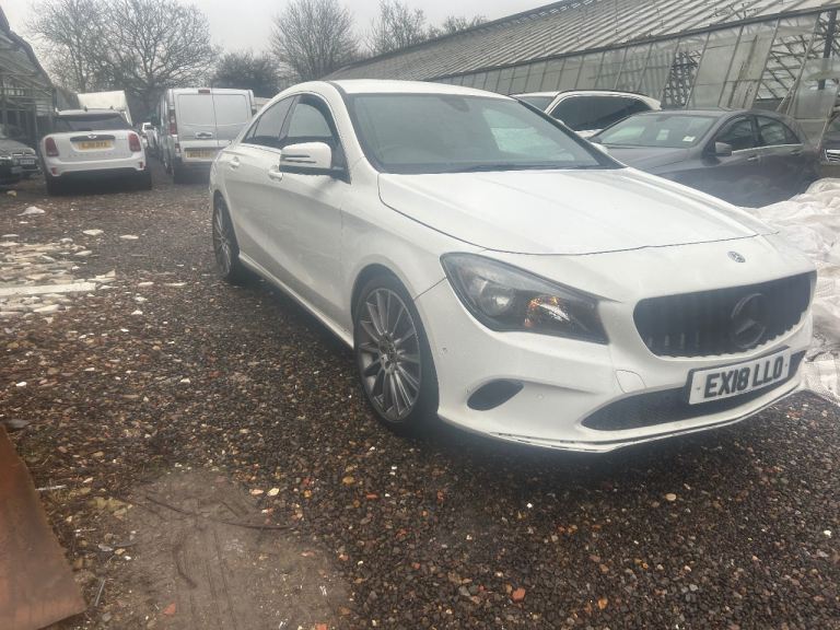 Mercedes-Benz, CLA, Saloon, 2018, Semi-Auto, 1595 (cc), 4 doors