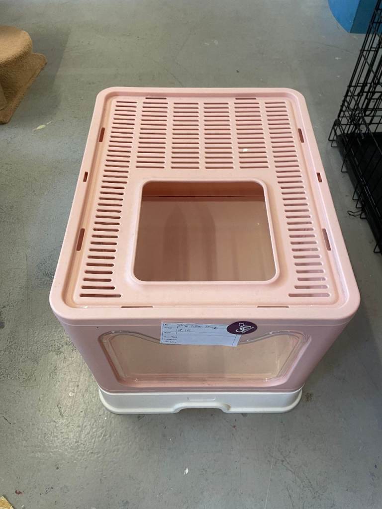 Pink Covered Litter Tray