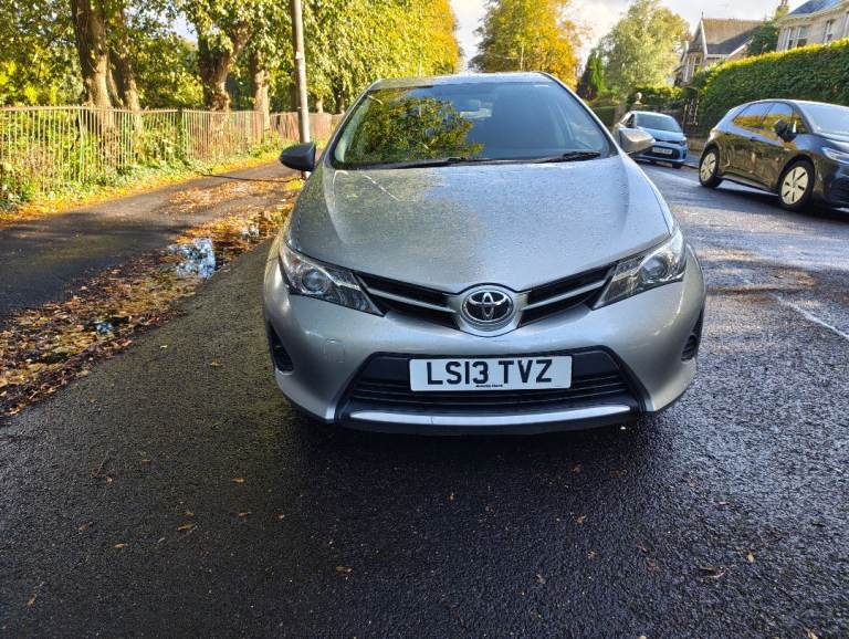 Toyota, AURIS, Hatchback, 2013, Manual, 1364 (cc), 5 doors