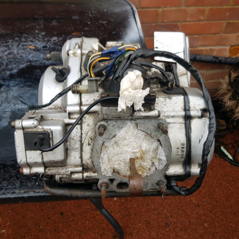 Yamaha dtr125lc engine bottom end 