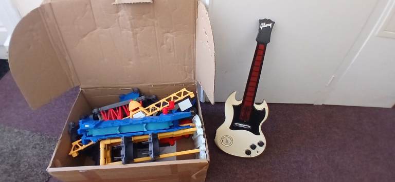 Free kids guitar and buimding toys W91dl