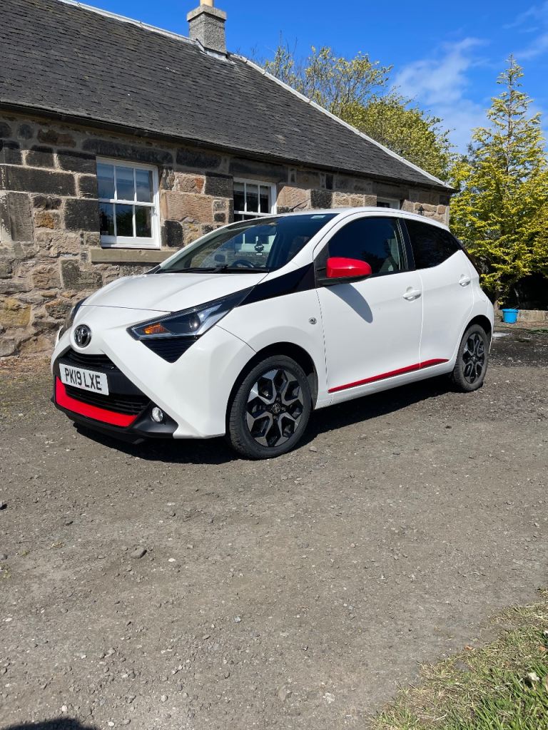 Toyota, AYGO, Hatchback, 2019, Manual, 998 (cc), 5 doors