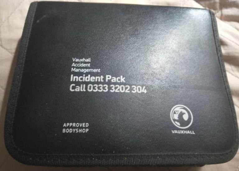 Rare Retro Vauxhall incident pack
