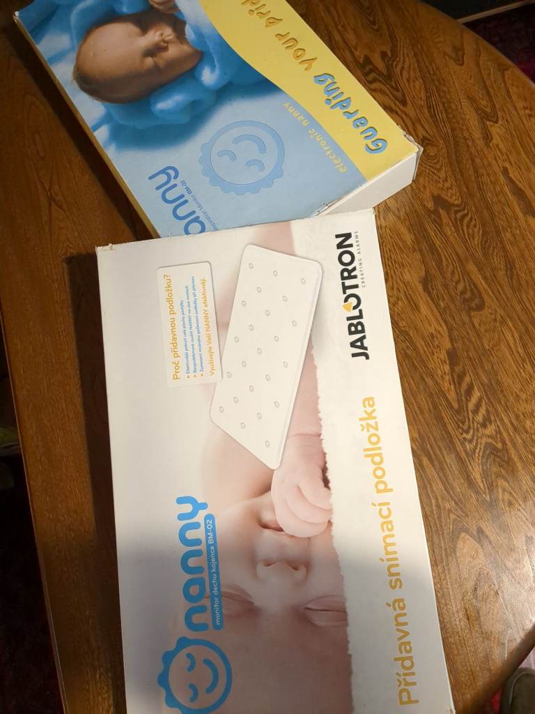 Nanny Baby breathing monitor plus additional pad 