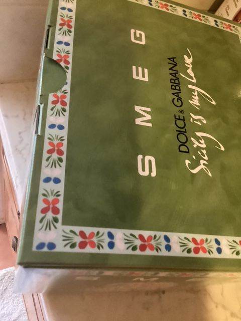 SMEG Designer Dolce & Gabbana Sicily Is My Love Brand New Warranty Boxed £600