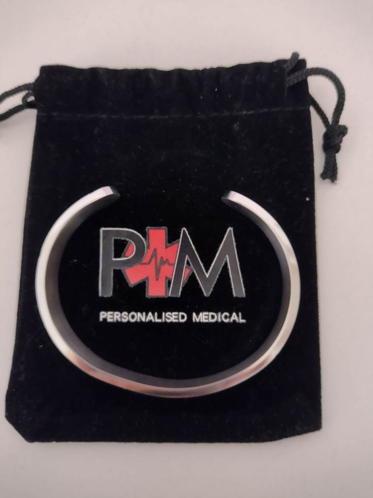 Brand New! Medi Alert Blood Thinner adjustable size Bangle. A solid quality Item, see details!