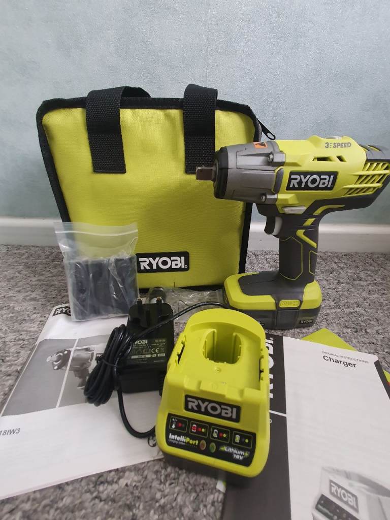 Ryobi Impact Wrench Set
