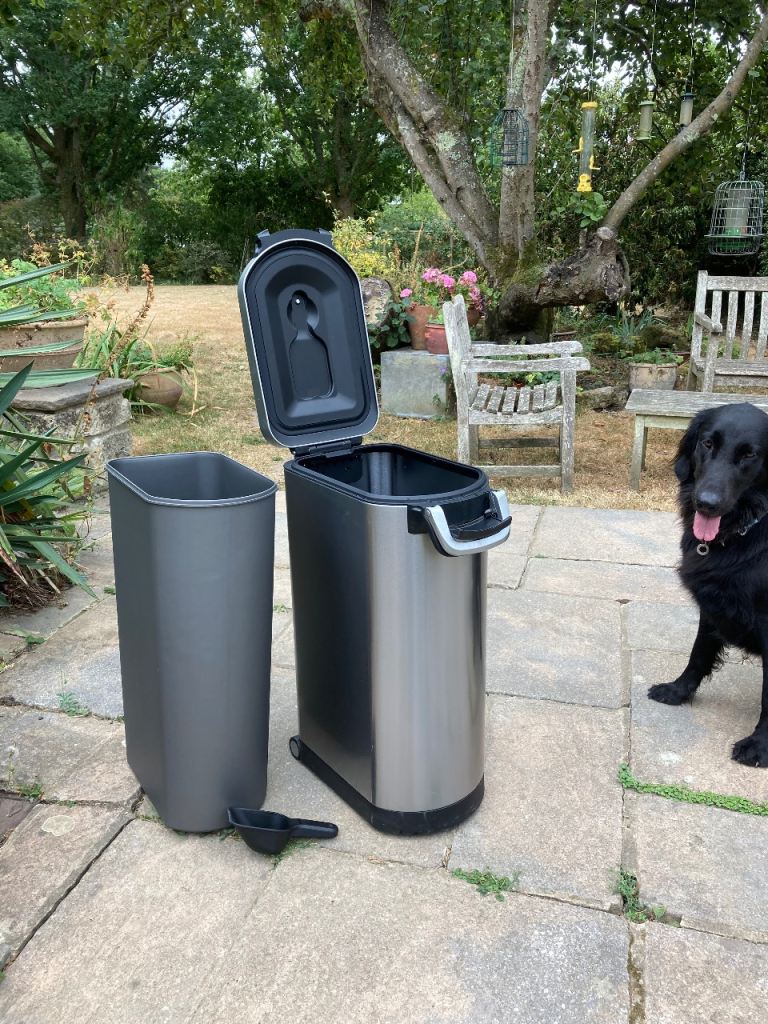 Simple Human Pet Food Bin 30l
