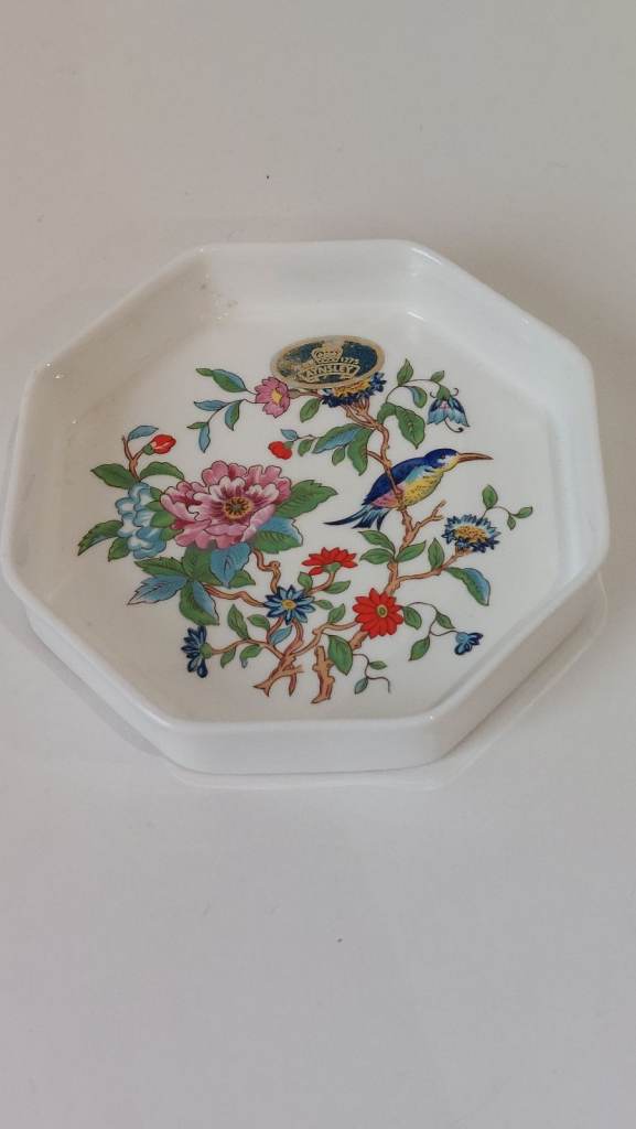 Aynsley Pembroke Fine English Bone China small plate/bowl standing 10.5cms wide (4 inches)