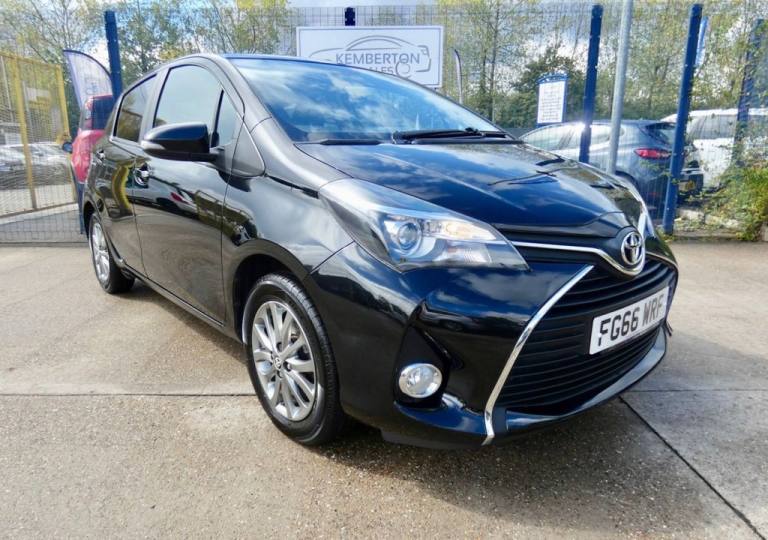 2016 Toyota Yaris 1.33 Dual VVT-i Icon Hatchback 5dr Petrol Manual Euro 6 (99 ps) Hatchback Petro...