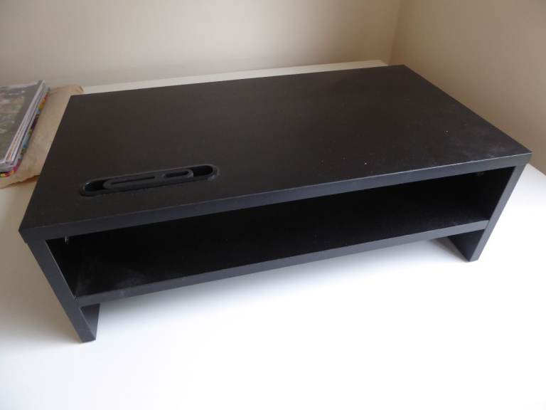 Computor screen stand - aids posture whilst sitting at the computor