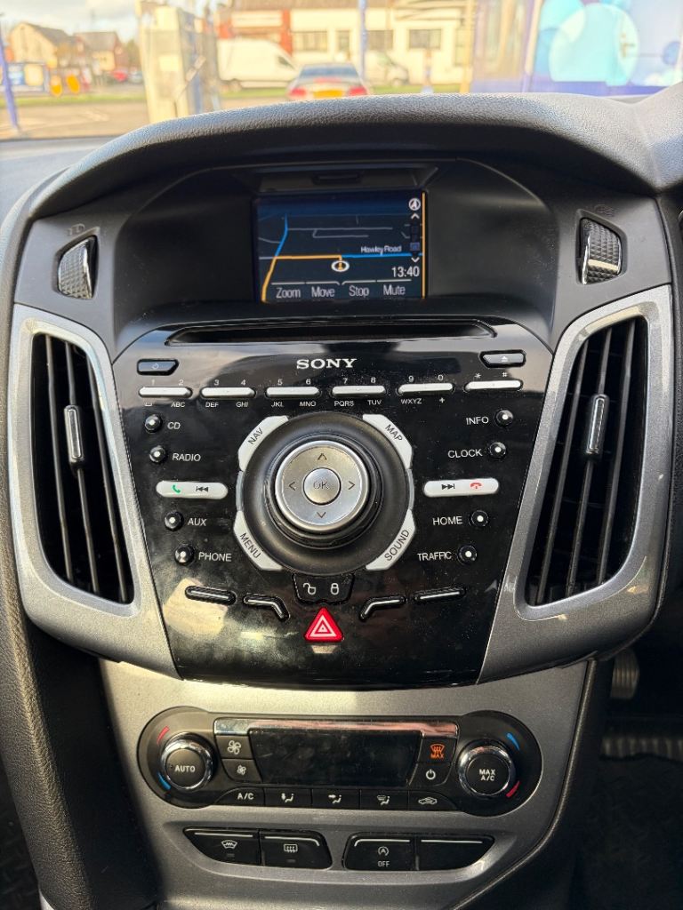 Ford Focus 2014 Titanium Nav Econ TDCi – Estate – 1.6 Diesel – Manual