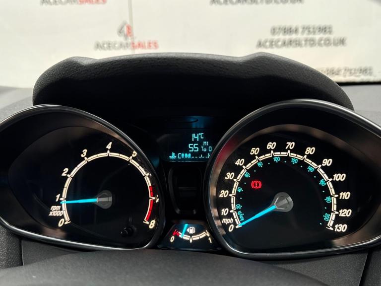 2015 Ford Fiesta 1.0 EcoBoost 140 Zetec S Red 3dr HATCHBACK PETROL Manual