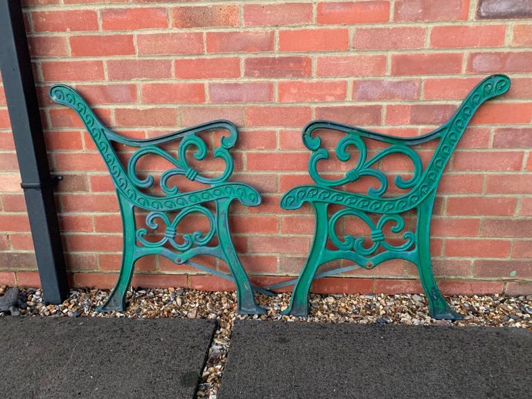 Heavy & Solid Cast Iron Garden Bench Ends Swirl Design Patio Chair VGC I Can Deliver