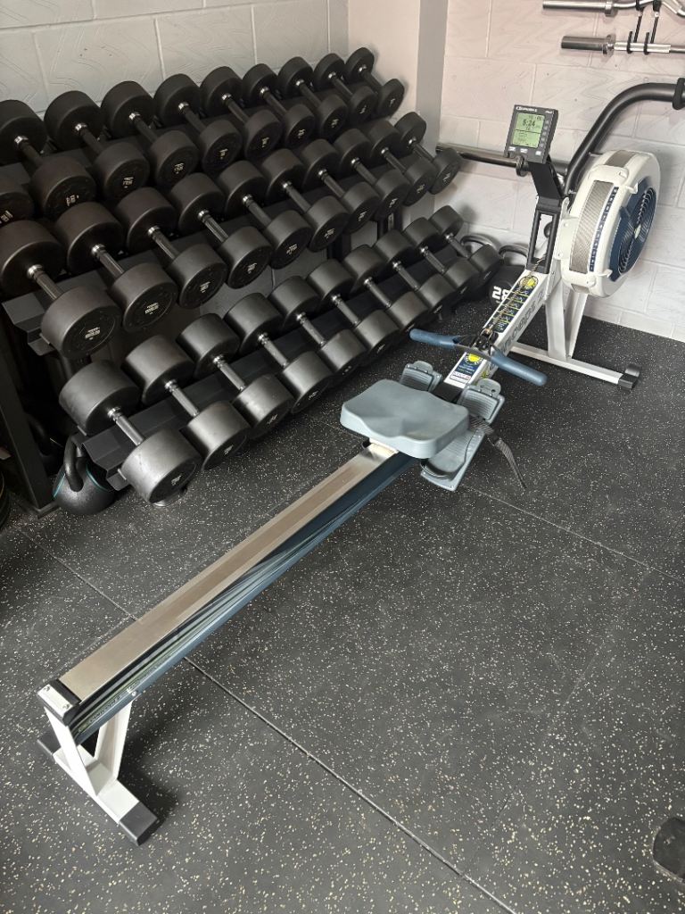 Concept 2 model D rowing machine with pm3 monitor (341k lifetime metres ...