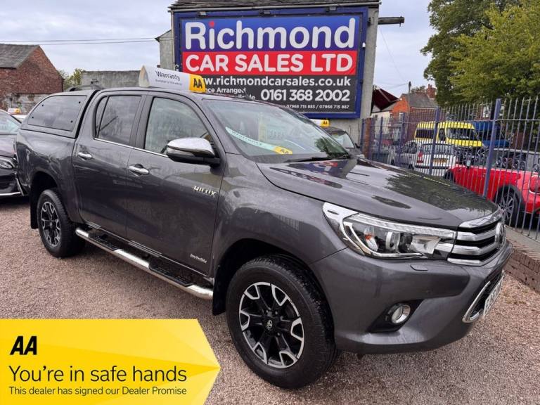 2017 Toyota Hilux 2.4 D-4D Invincible X Pickup Double Cab 4dr Diesel Manual 4WD Euro 6 (TSS)  PIC...
