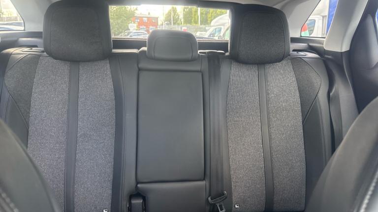 2019 Peugeot 3008 1.2 PureTech Allure EAT Euro 6 (s/s) 5dr SUV Petrol Automatic