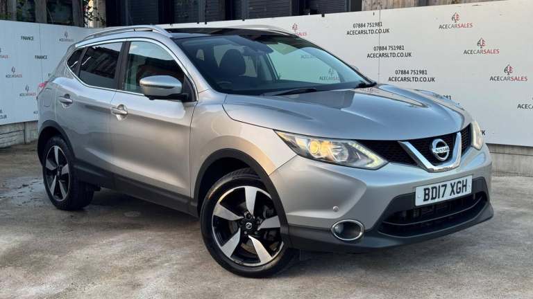 2017 Nissan Qashqai 1.6 dCi N-Connecta 5dr Xtronic HATCHBACK DIESEL Automatic