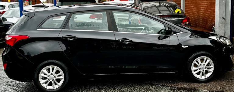 2017 Hyundai i30 1.6 CRDi Blue Drive SE 5dr ESTATE Diesel Manual