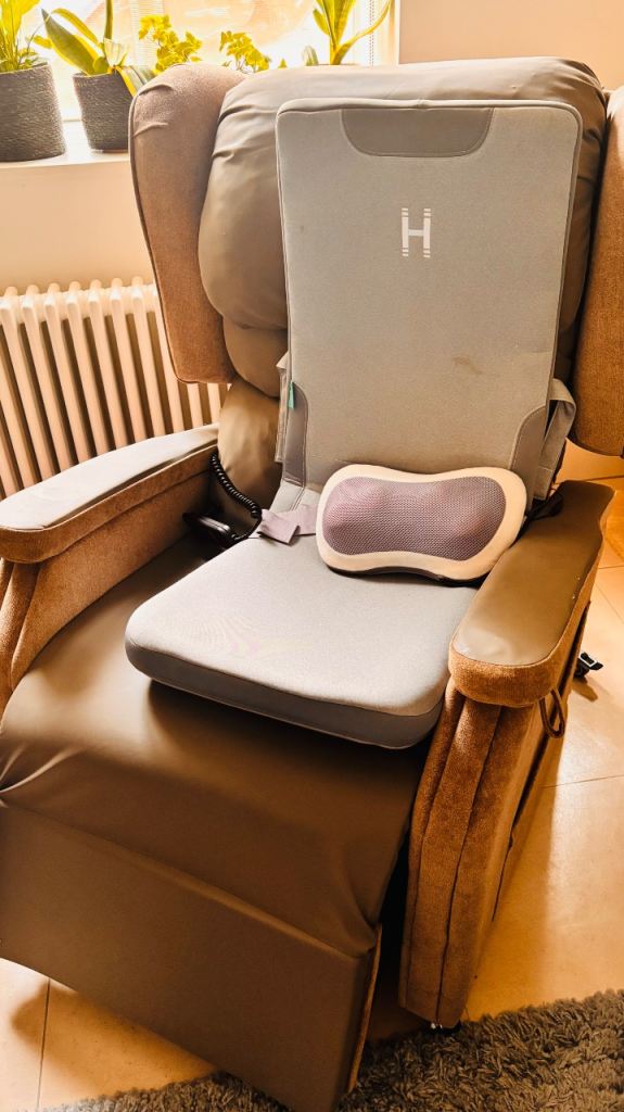 Electric Recliner Chair with Removable HoMedics Massage & Heat Cushion