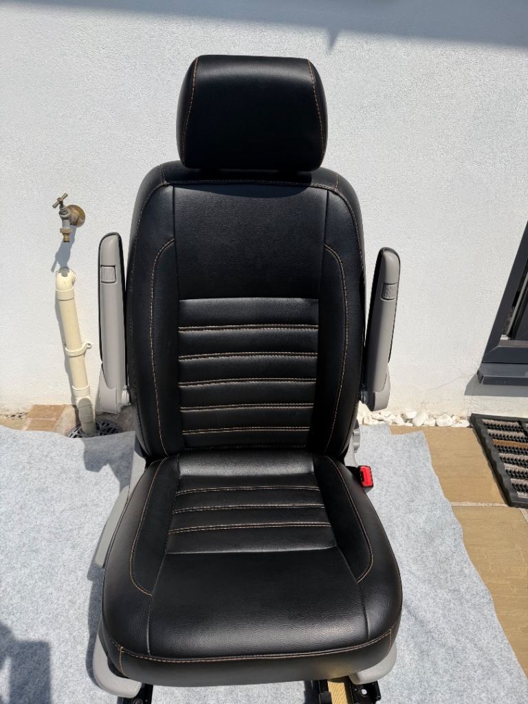 VW T5 Transporter Drivers Captain and Double Passenger seat 