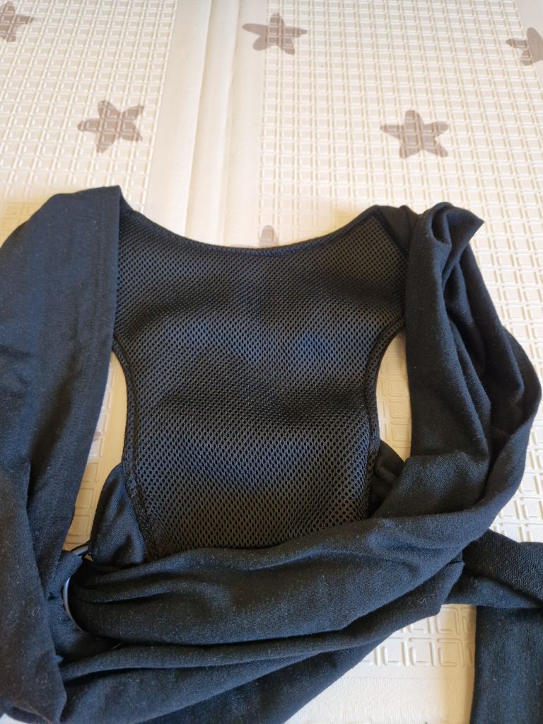 Momcozy Baby Wrap