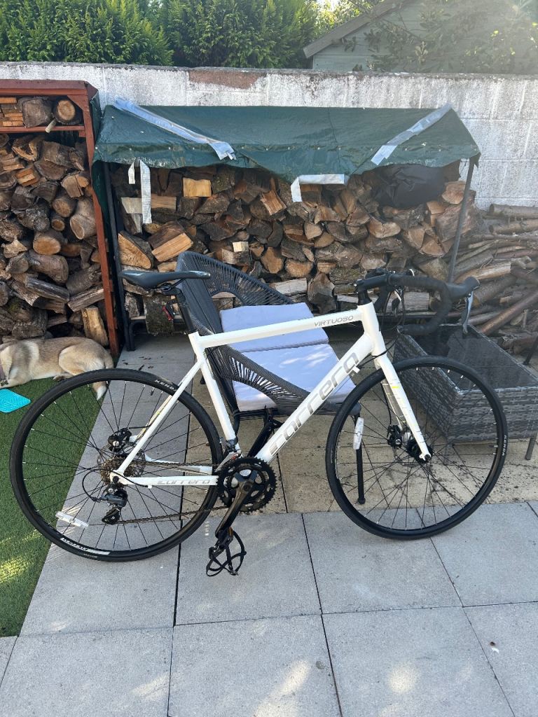 Carrera Virtuoso Road Bike - White, Good Condition
