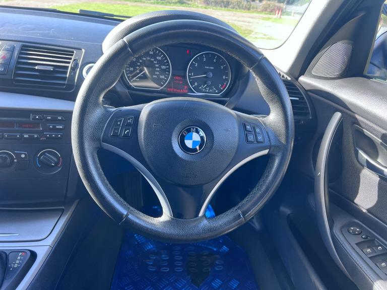 2010 BMW 1 Series 2.0 116i Sport Hatchback 5dr Petrol Steptronic Euro 5 (122 ps)