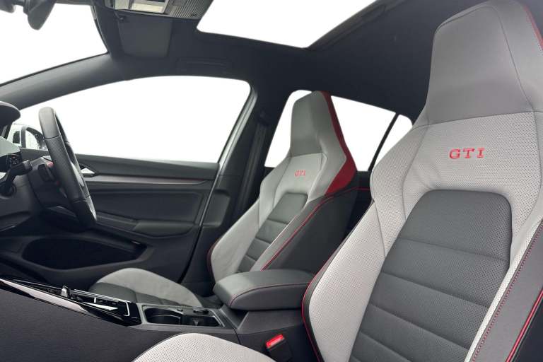 2025 Volkswagen Golf 2.0 TSI 300 GTI Clubsport 5dr DSG **VIENNA LEATHER, GTI PERFORMANCE PACK , H...