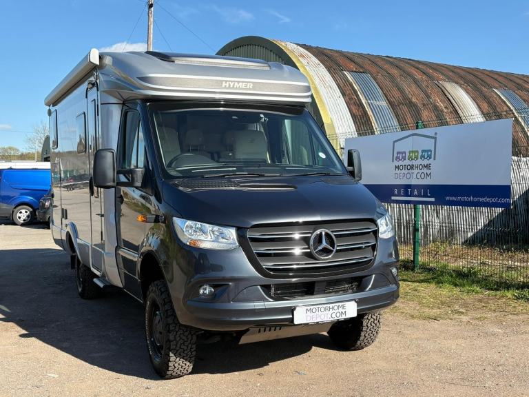 Hymer MLT580 4x4 3 berth 4 belt rear bed nearly new 1 owner motorhome for sale