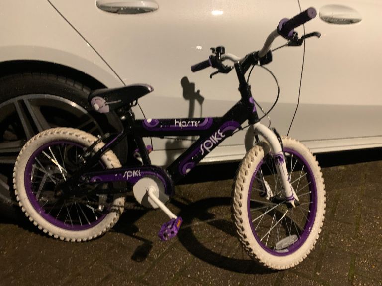 Girls bike with 18” wheels not much usage good used bike 