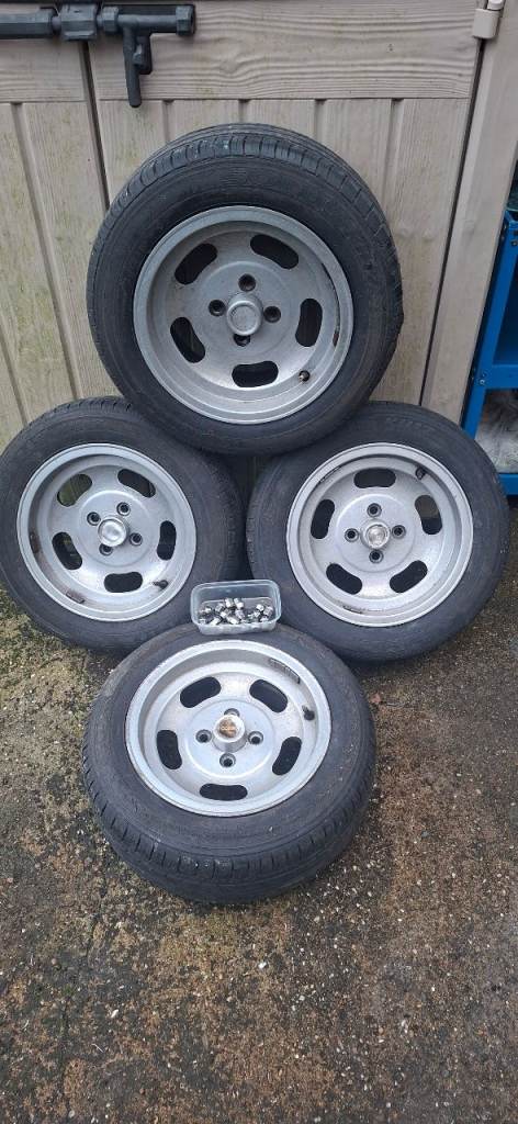 Triumph spitfire Cobra SuperSlot alloy wheels 