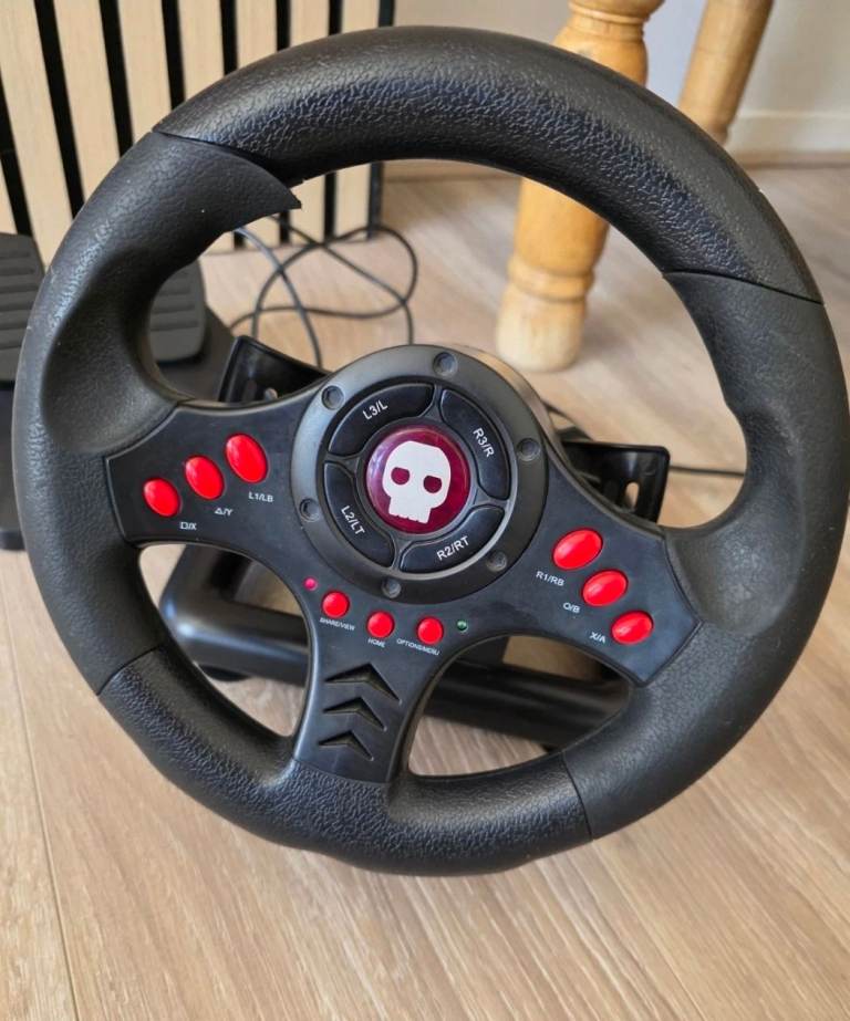 Gaming wheel with pedals and controller stand for 2 controls