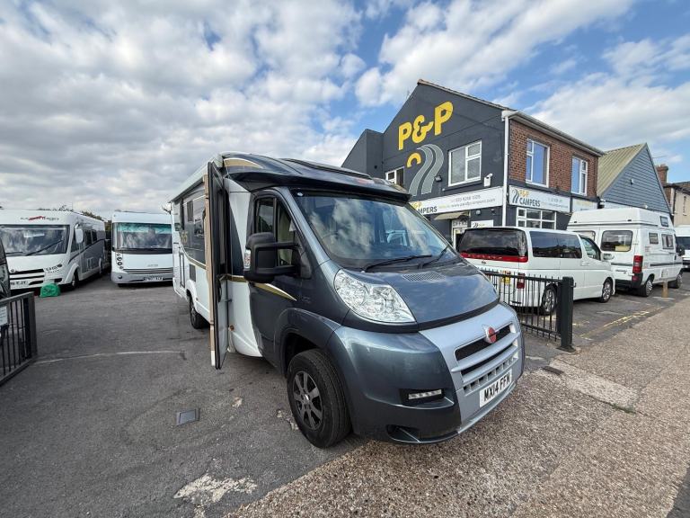 Burstner Nexxo T690 G 4 berth 4 belts,  55 Special Edition  DIESEL 2014/14