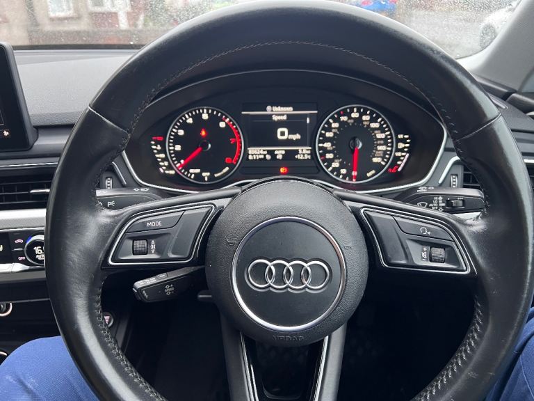 Audi, A4, Saloon, 2016, Manual, 1395 (cc), 4 doors