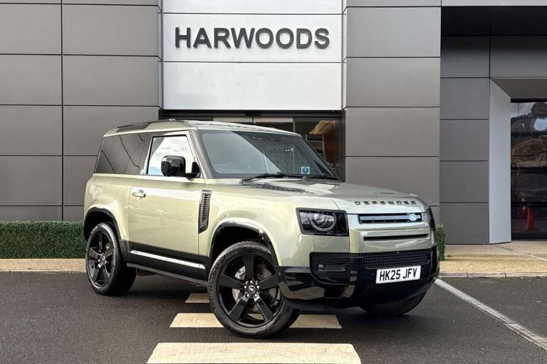 2025 Land Rover Defender 90 3.0 D350 MHEV X-Dynamic SE SUV 3dr Diesel Auto 4WD Euro 6 (s/s) (350 ...