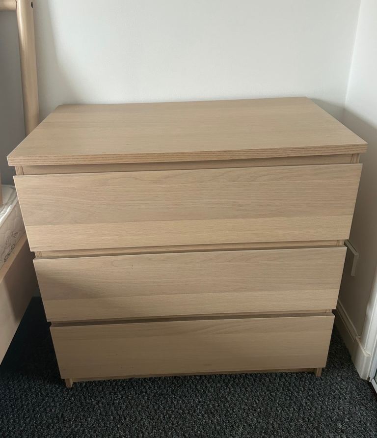Wooden Chest of 3 Drawers – Good Condition