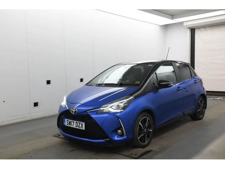 2017 Toyota Yaris 1.5 VVT-i Blue Bi-tone 5dr HATCHBACK PETROL Manual