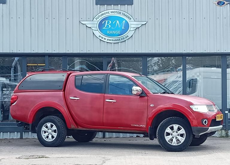 MITSUBISHI L200 2.5 DI-D Trojan Red Manual Diesel 2013