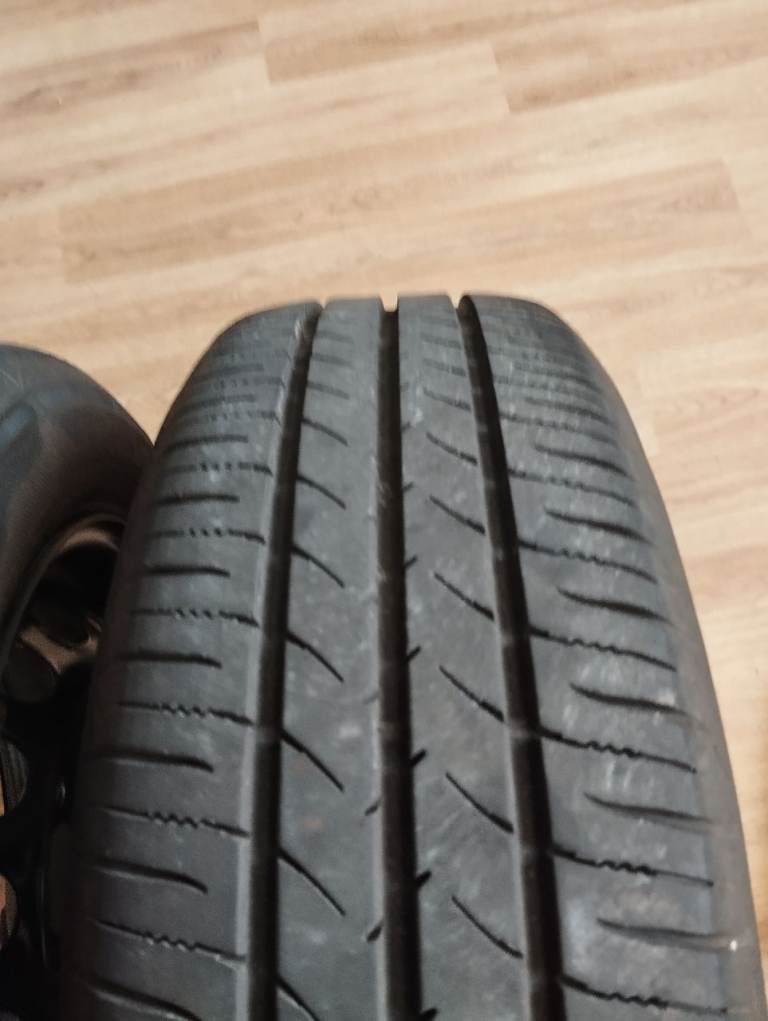2x Ford Ka Mk2 Wheels & Tyres - Used Steel Rims (Zero Rust) & Like-New R14 Tyres
